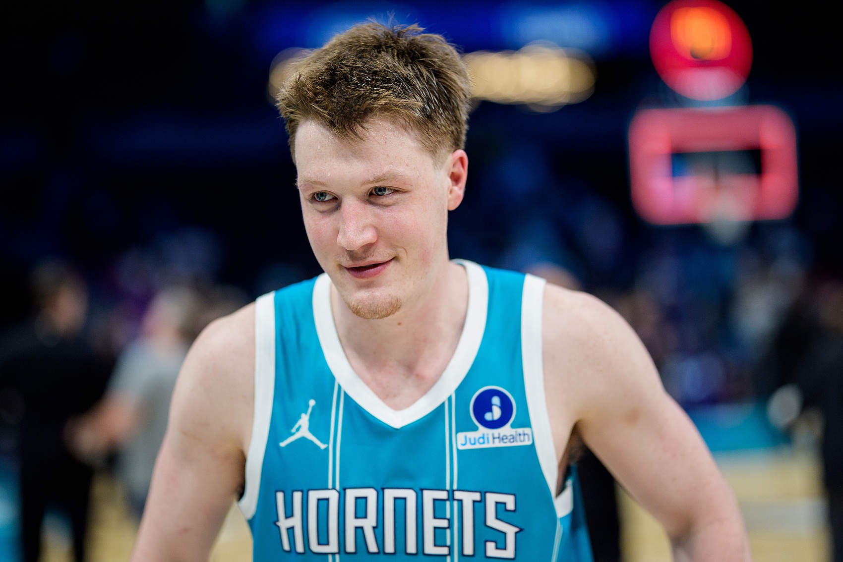 NBA最后一期新秀榜：克尼佩尔稳居榜首 弗拉格&amp;埃奇库姆紧随其后